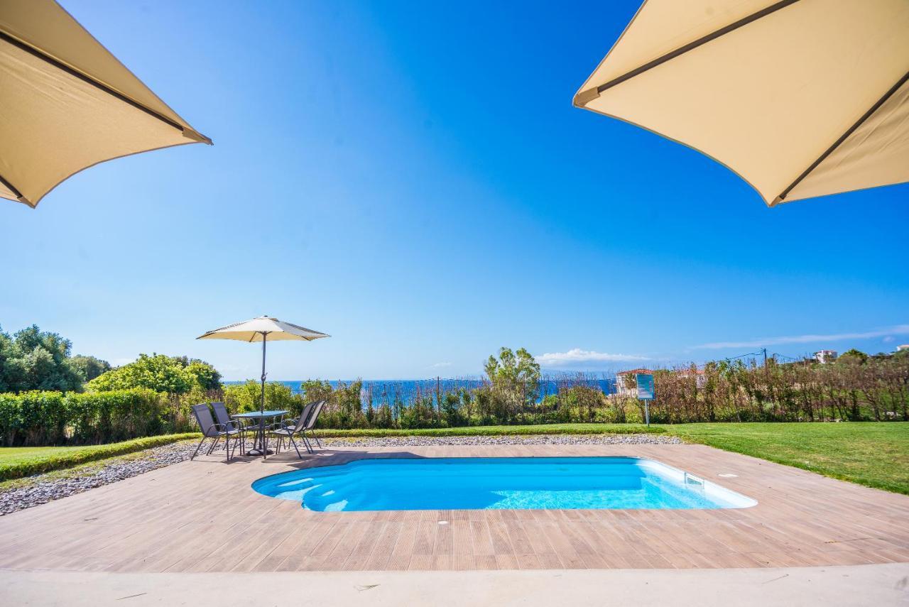 Filon Ktima Beachfront Upscale Villa Karavádhos Exterior foto